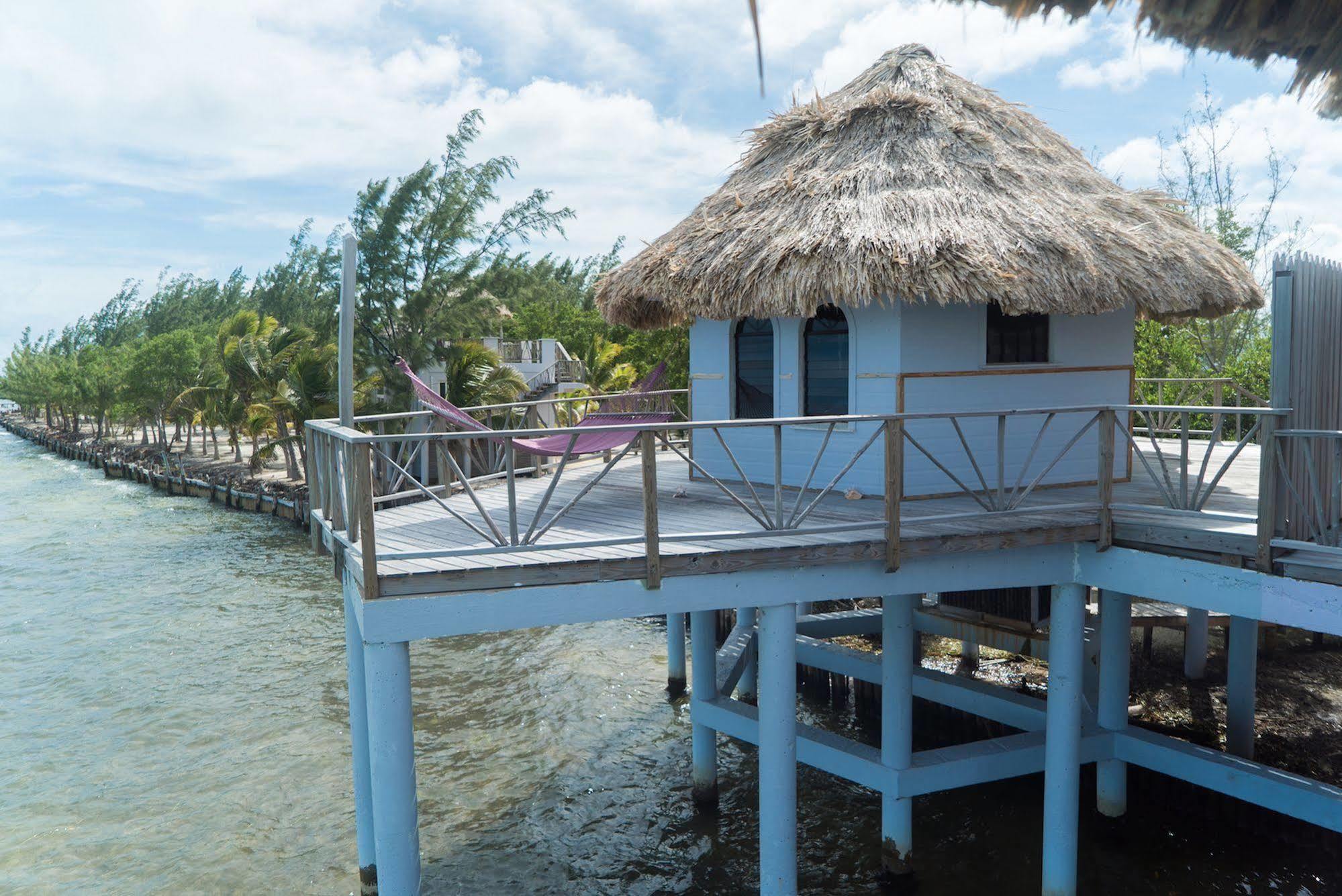 Thatch Caye Resort A Muy'Ono Resort Hopkins Exterior foto
